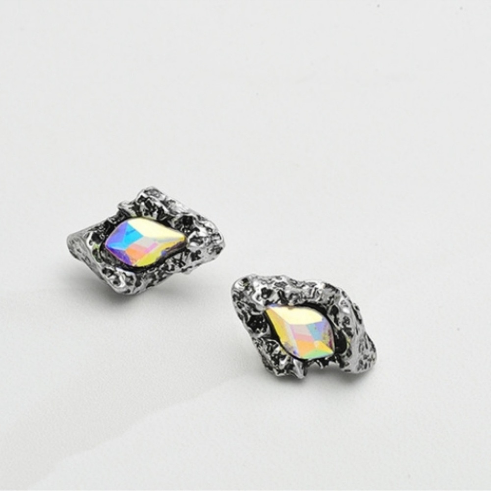 Crystal Stud Earrings Silver - Picture 10 of 16
